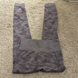 Gymshark Seamless Adapt Purple Leggings, Medium